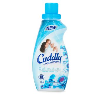 Nước xã vãi hương phong lan và hoa lily Cuddly Concentrade Collection Orchid Aqua Lily 450ml