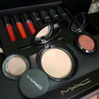 Bộ Makeup MA C 12 Món