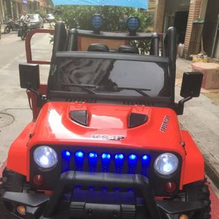 Xe Ô Tô Địa Hình Jeep