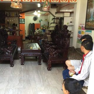 Bộ Bàn Ghế Nghê Đỉnh Tay Khuỳnh vách liền gỗ hương vân