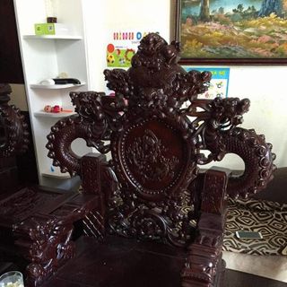 Bộ Bàn Ghế Nghê Đỉnh Tay Khuỳnh vách liền gỗ hương vân