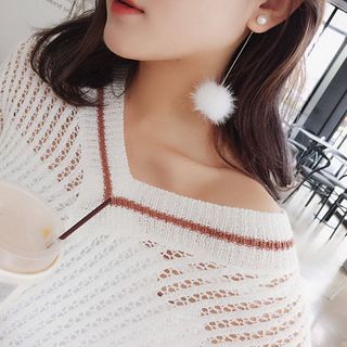 Hoa tai bạc lông vũ