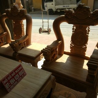 Bộ Bàn Ghế Nghê Đỉnh 3 đầu tay 12 gỗ gõ đỏ