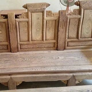 Bộ bàn ghế phòng khách kiểu âu á hộp gỗ mun đuôi công