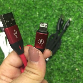 Cáp dù chống đứt Iphone