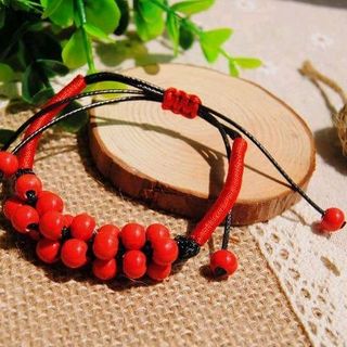 Vòng gốm sứ nhật bản