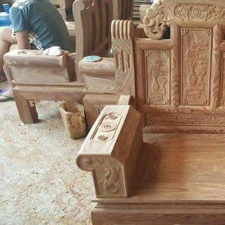 Bộ Bàn Ghế Như Ý Voi Hộp Gỗ Hương Vân Bộ 2m2 và 2m4
