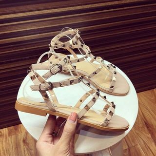 SANDAL QUAI BỆT ĐINH D0026E