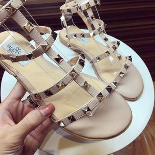 SANDAL QUAI BỆT ĐINH D0026E