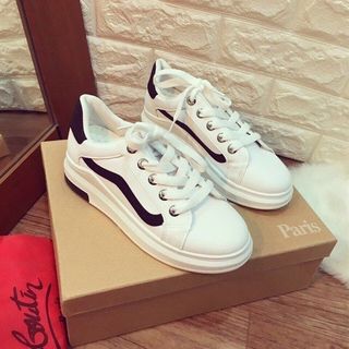 THỂ THAO KẺ VIỀN D0020E