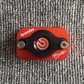 Nắp Dầu Xe Máy Nhôm CNC Brembo Cho Yamaha