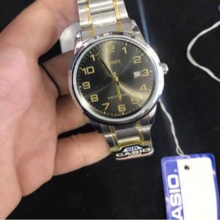 đồng hồ you and i