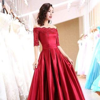 ĐẦM MAXI XẾP LI VIỀN REN