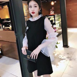 Đầm suông phối lưới logo hoa siêu hot