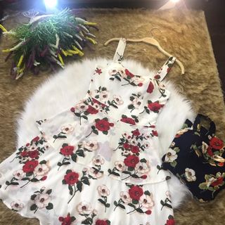 Đầm xoè 2 dây hoa tầng có bra sẵn siêu đẹp