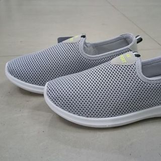 Giày xuất nga mã 913