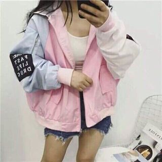 Áo khoác dù tay phối chữ 2 màu