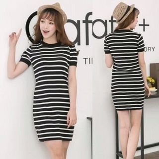 Váy thụng dáng dài dễ mặc