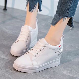 giày bata bún tim đế độn