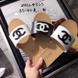 dép quai ngang đế đúc