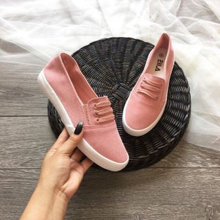 giày mọi cột dây