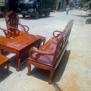 Bộ bàn ghế guột gỗ nhãn