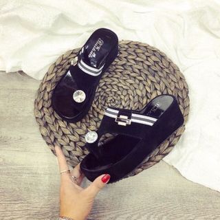 dép kẹp đính đá