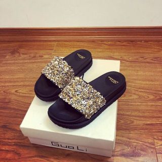 dep nữ kim tuyến