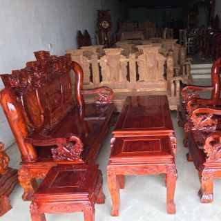 Bộ bàn ghế nghê đỉnh gỗ xà cừ tay 10 và tay 12