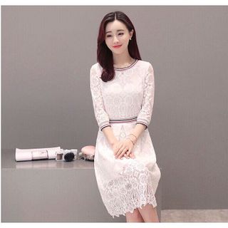 Đầm Ren Dự Tiệc Viền Thổ Cẩm