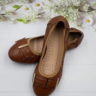 Giày búp bê da