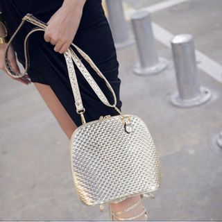 túi hến da chần