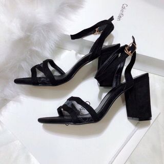 giày sandal lưới got vuông