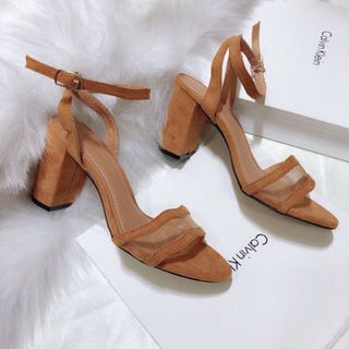 giày sandal lưới got vuông