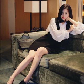 Set váy xoè kèm áo sơ mi chất đẹp