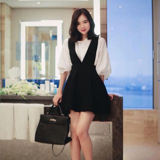 Set váy xoè kèm áo sơ mi chất đẹp