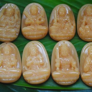 Phật bản mệnh đá mã não vàng - MSP 436
