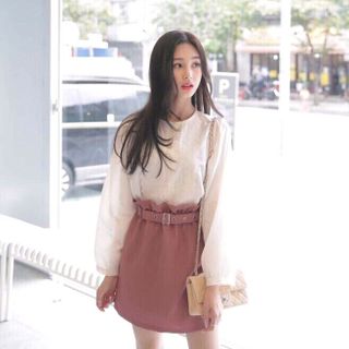 Chân váy kèm belt Fashion