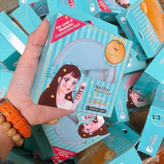 đèn leb selfie hỗ trợ chị em chụp hình