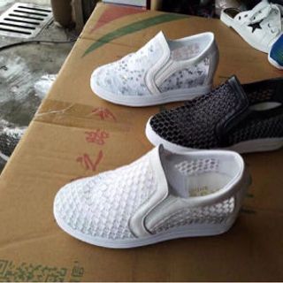 GIÀY DẤU ĐẾ HOT HÍT