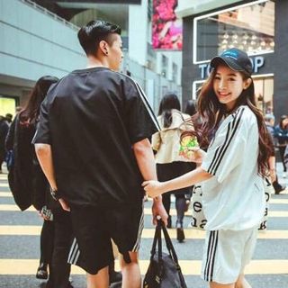 BỘ THỂ THAO SỌC TRƠN NAM NỮ