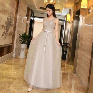 ĐẦM MAXI TRỄ VAI LƯỚI XẾP