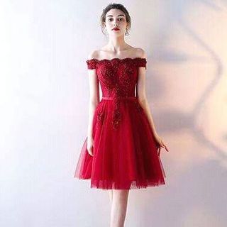 ĐẦM XÒE BẸT VAI ĐÍNH HOA 3D