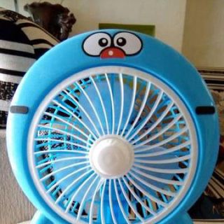 quạt để bàn hình đôremon