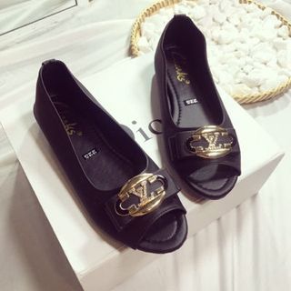 giày bệt hở mũi