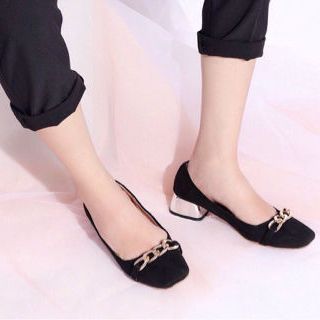 giày bít mũi xích nỉ