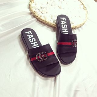 dép quai ngang nữ xinh