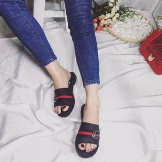 dép quai ngang nữ xinh