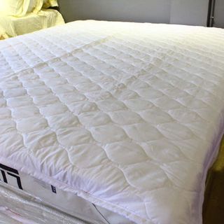 Tấm lót bảo vệ nệm