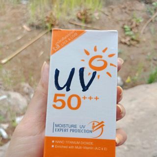 kem chống nắng UV Thái lan